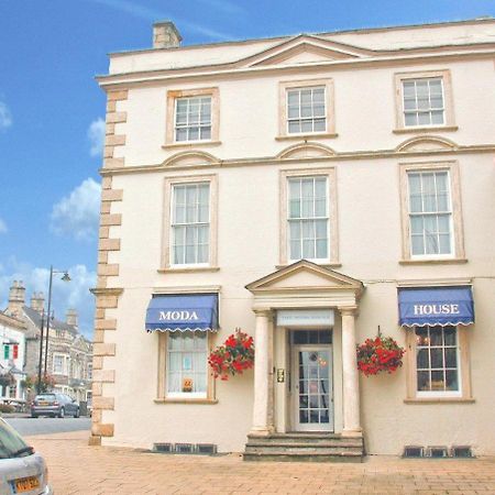 The Moda House Bed & Breakfast Chipping Sodbury Exterior photo